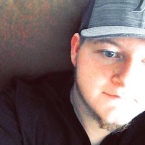 Meet your Posher, Ethan